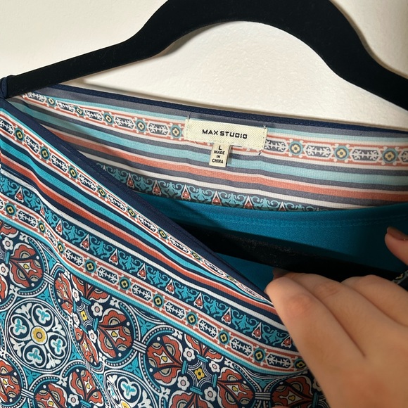 Max Studio Multicolor Patterned Top - Picture 5 of 6